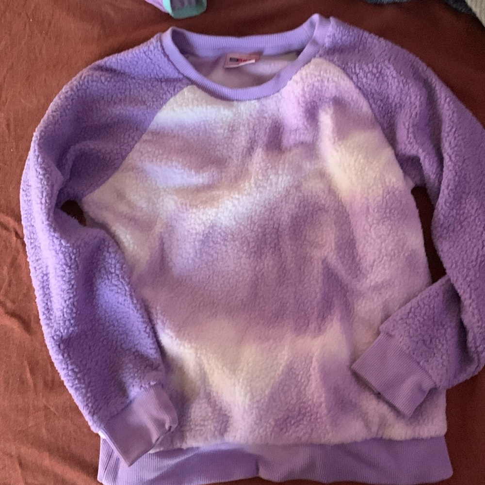 Girls sweatshirt